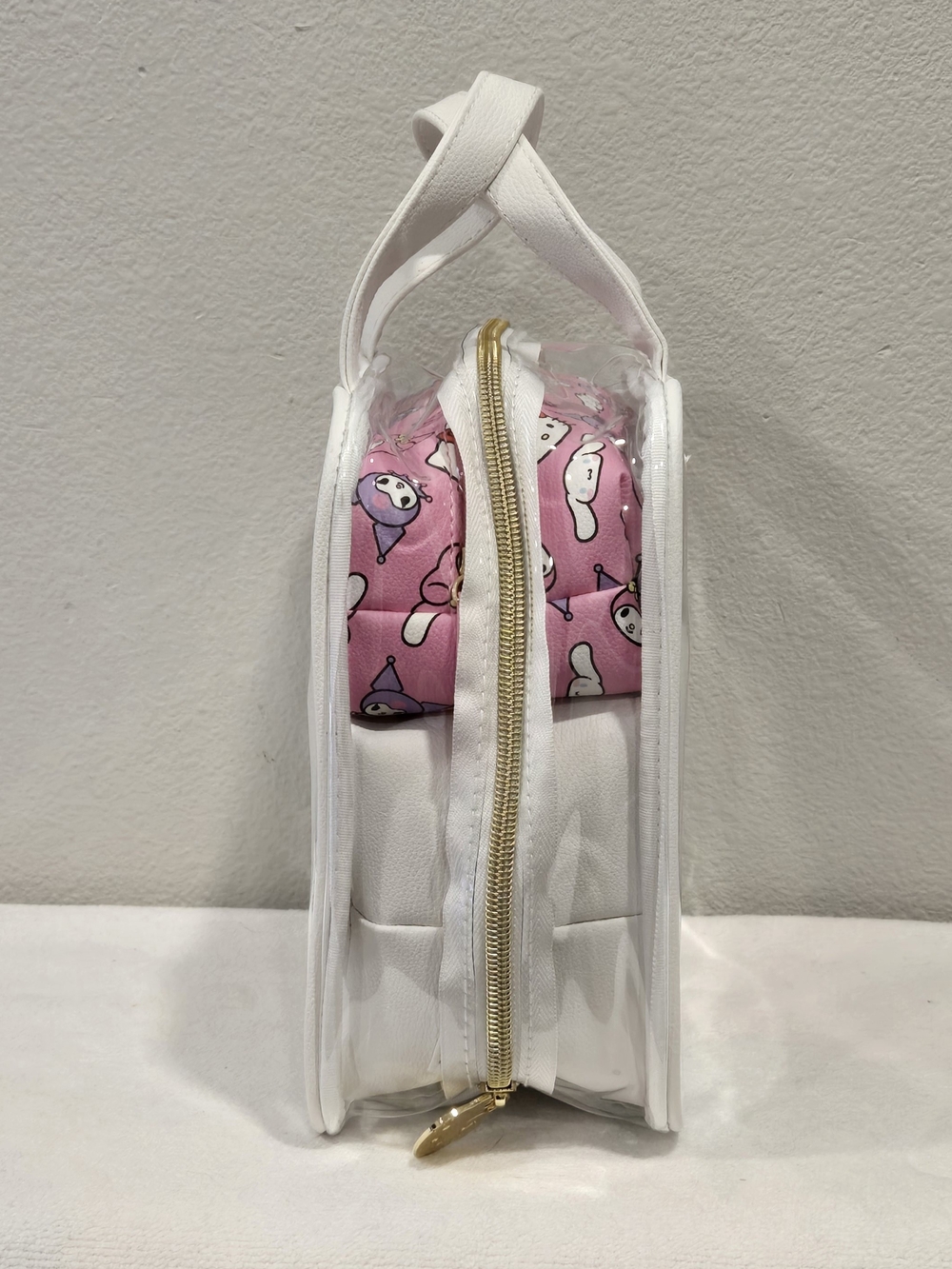 Hello Kitty And Friends NWT Clear Tote with 2 Sanrio Cosmetic Cases Included - Picture 4 of 7